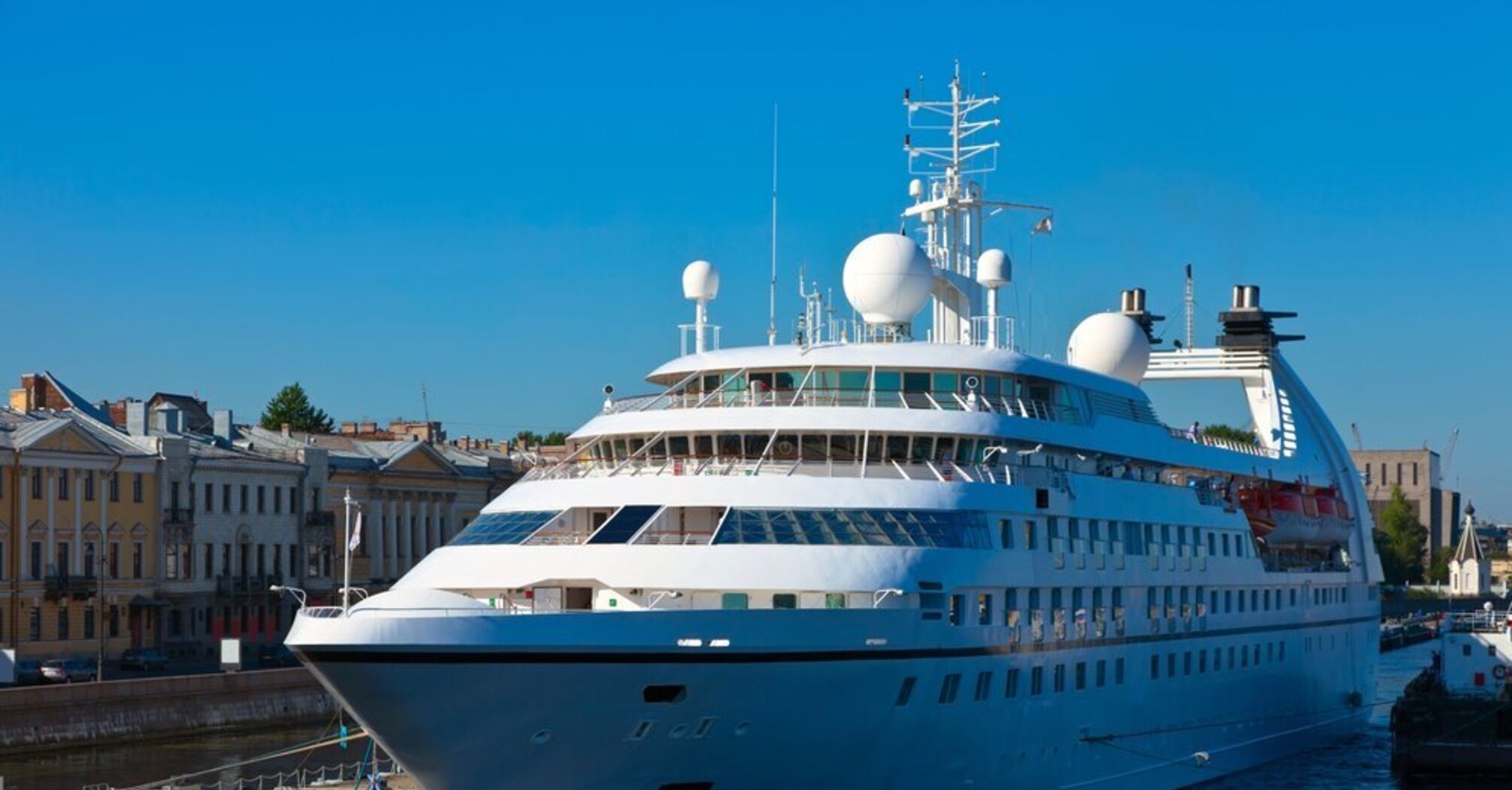 Как сэкономить деньги во время круиза: стоит воспользоваться одной хитростью на борту