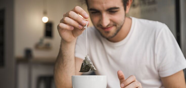 Billions of microplastics were found in one tea bag: scientists warned people about the danger