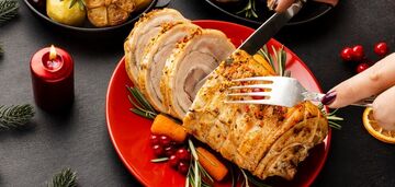 Домашняя куриная колбаса, которая вкуснее магазинной: рецепт от Эктора