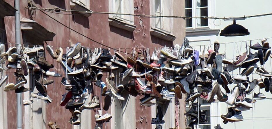 Konsekwencje nadmiernej turystyki w krajach na całym świecie