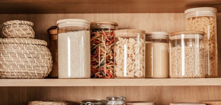 What to add to cereals to prevent moths and bugs from growing: life hacks