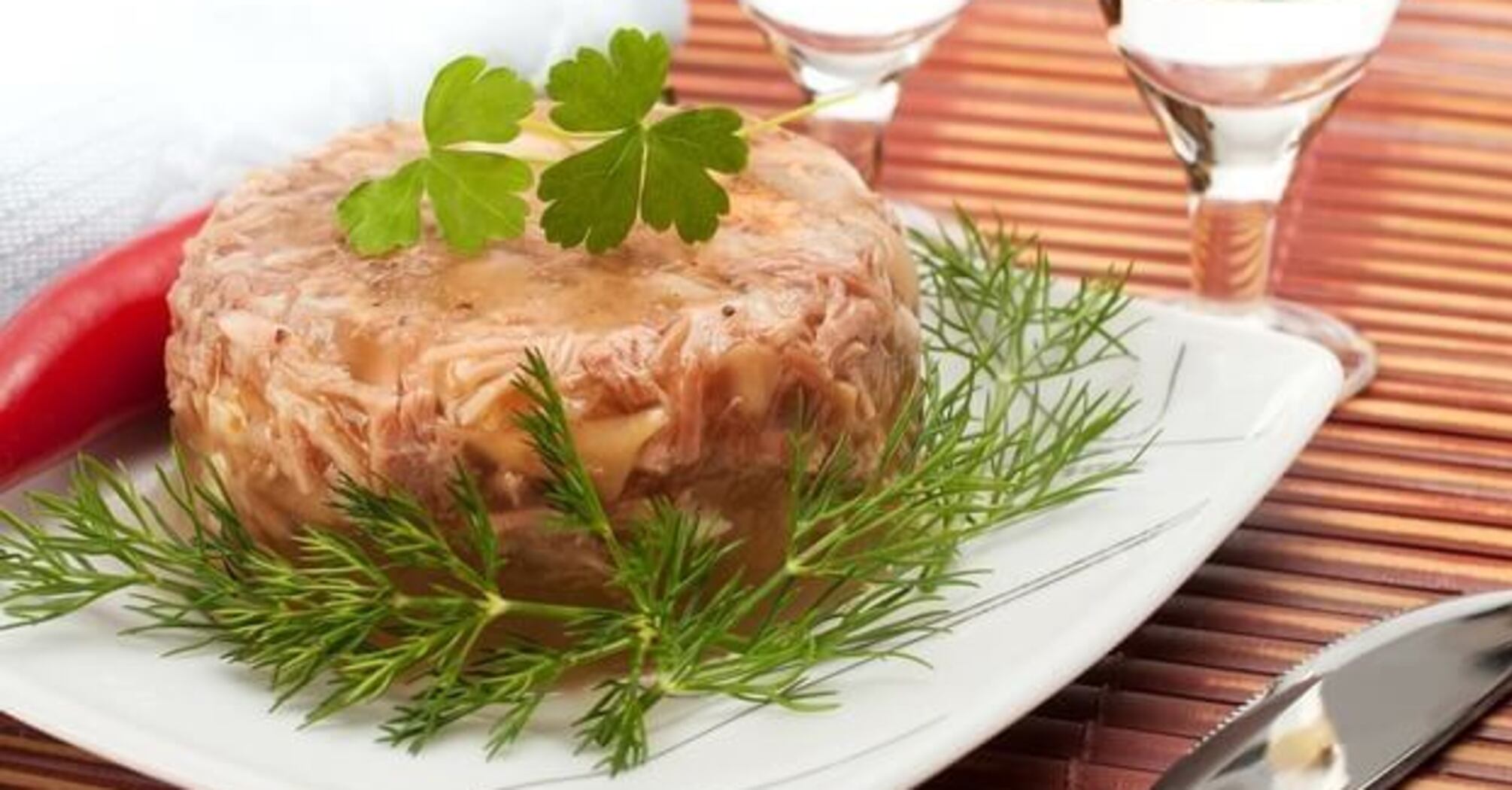 Why aspic does not solidify and turns out cloudy: never make these mistakes