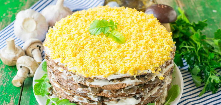 The most delicious liver pancake cake everyone will love: how to prepare a popular holiday dish the right way