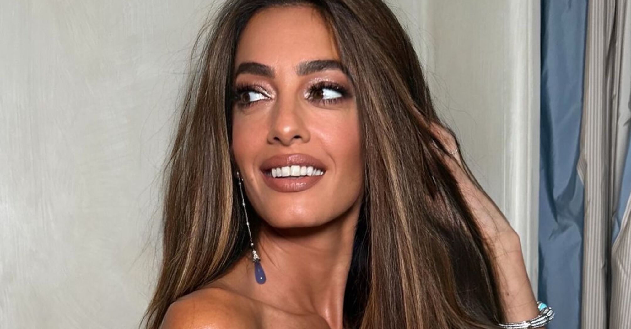 Żona George'a Clooneya zachwyca stylową garderobą: 6 rzeczy, które sprawiają, że jej stylizacje są niezapomniane