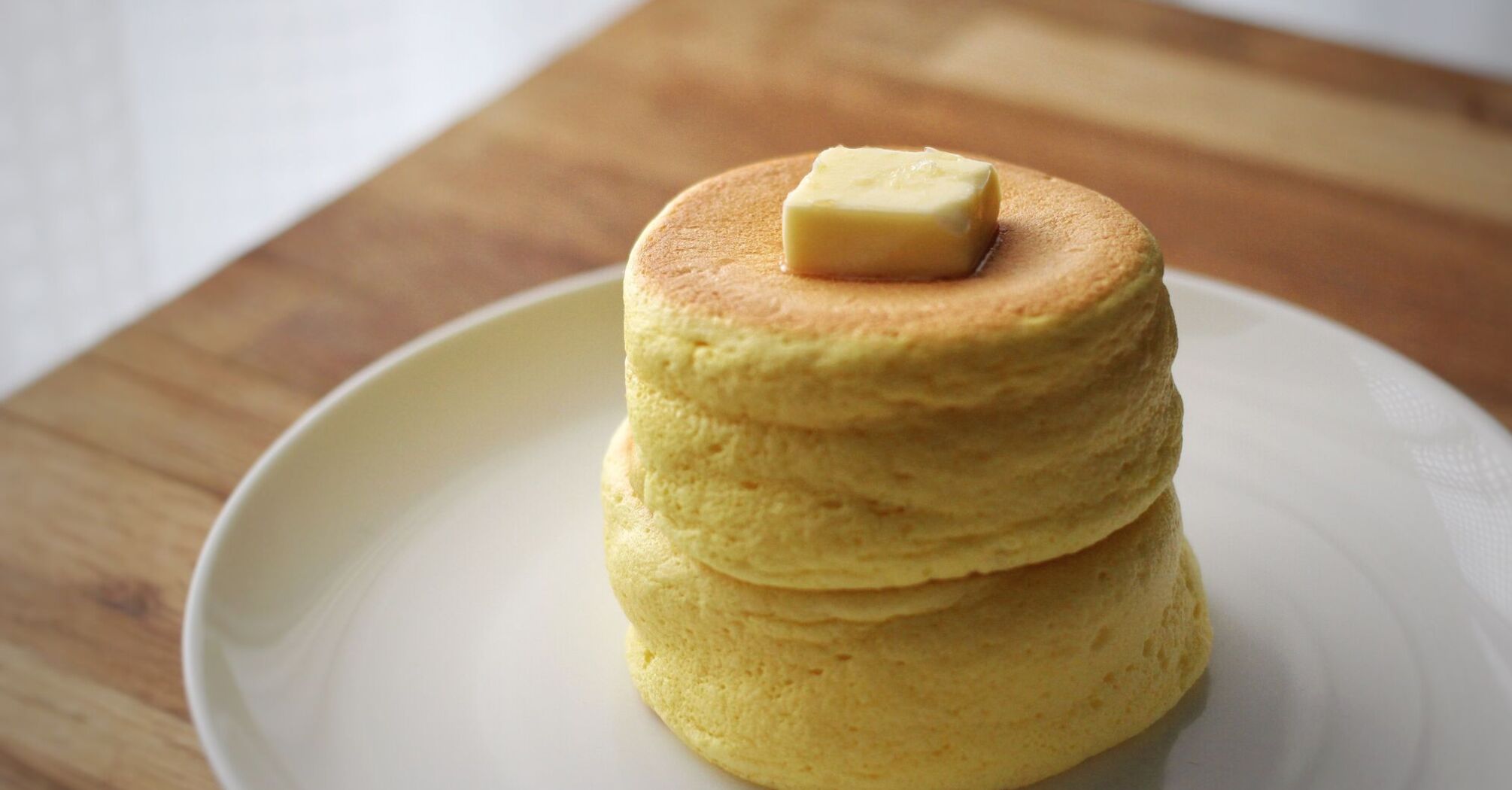 Real Japanese pancakes: how to cook fluffy dough correctly