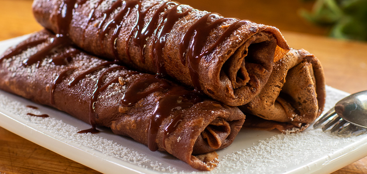 Chocolate pancakes with filling: a very good recipe for Shrovetide 2024