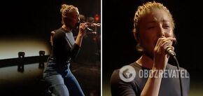 Tina Karol, without makeup, in jeans and a hula hoop from the 2000s, surprised the audience of the National Selection. Photo.