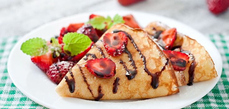 What to cook thin pancakes with besides milk: they won't tear for sure