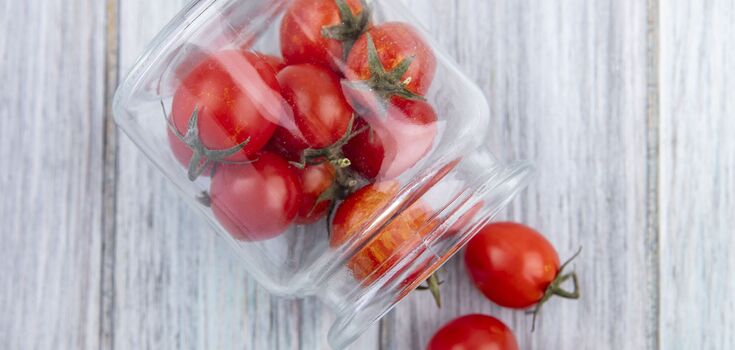 Which tomatoes can be canned and which ones are better to refuse: secrets for housewives
