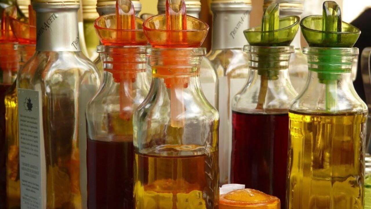 Від яких хвороб може захистити оцет: його вплив на організм