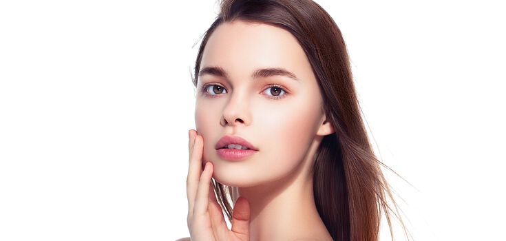 You can emphasize natural beauty with decorative cosmetics