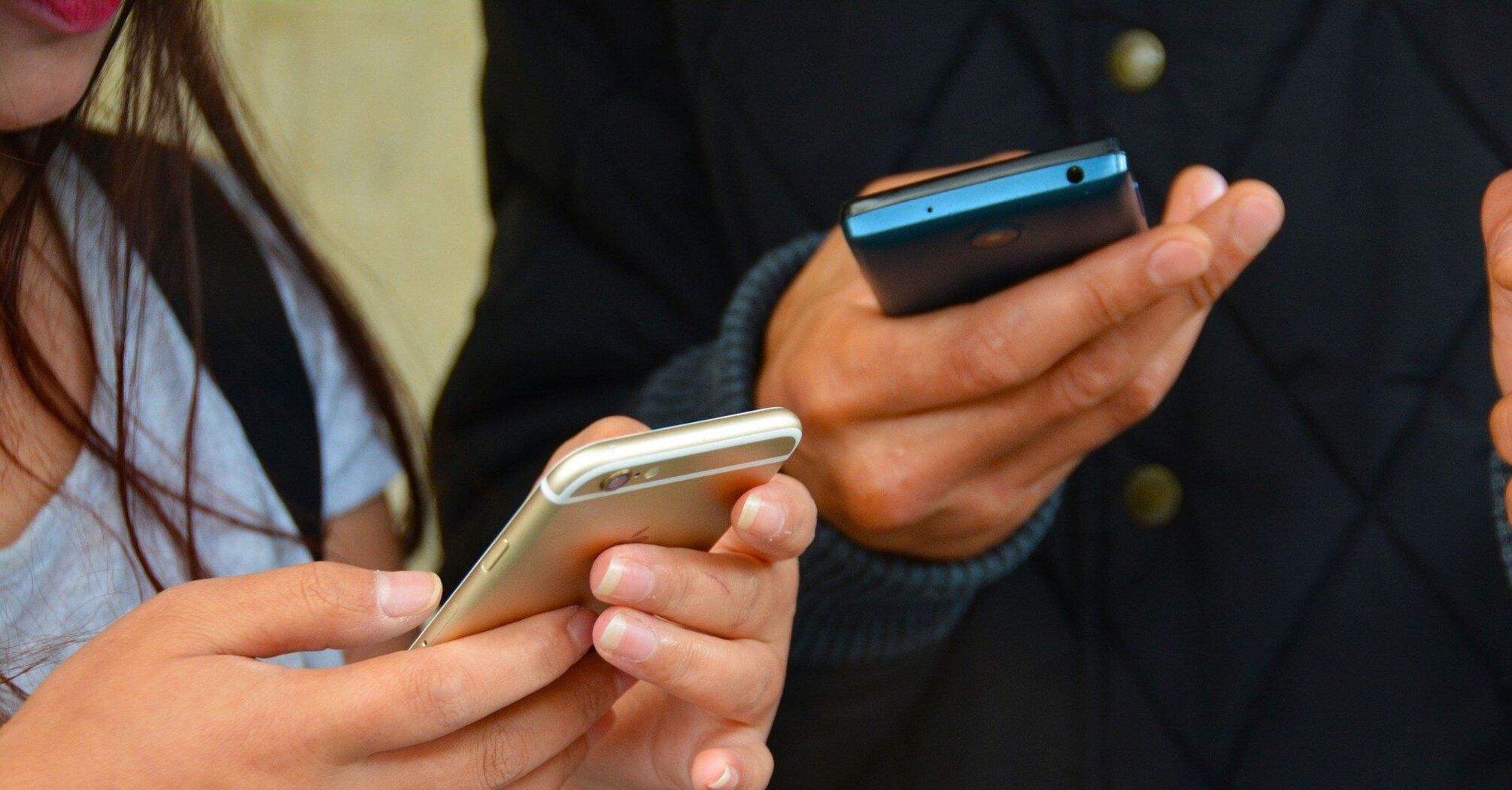 Things that cannot be kept next to a smartphone