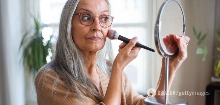 These 5 makeup mistakes visually age you: do not make them if you are over 50