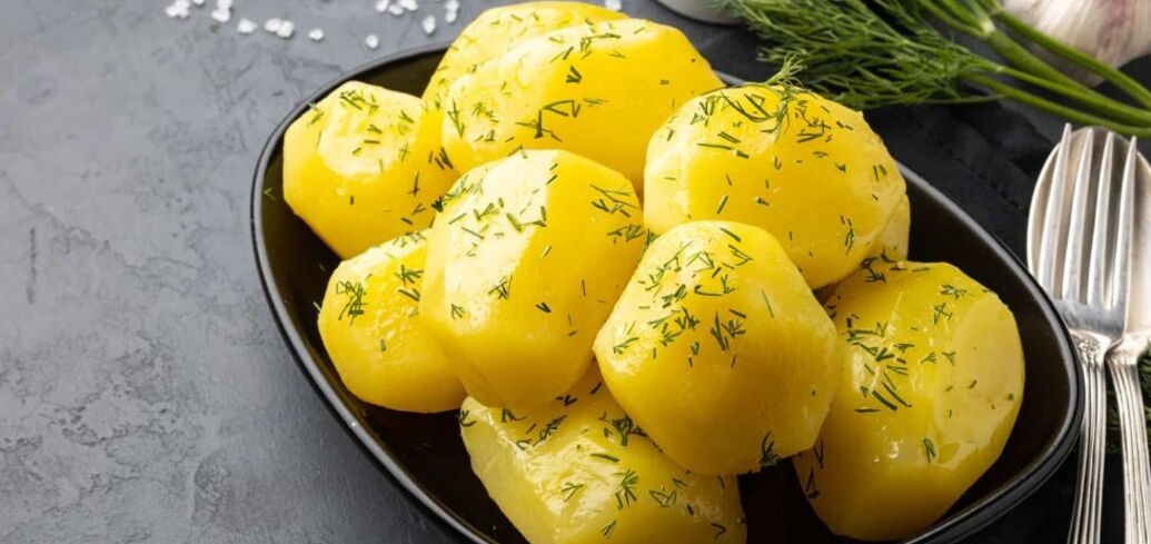 Boiled potatoes