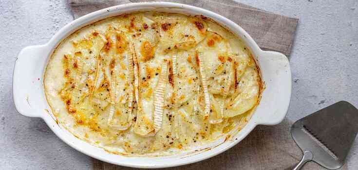 What to cook with potatoes instead of frying and mashing: a dish without meat