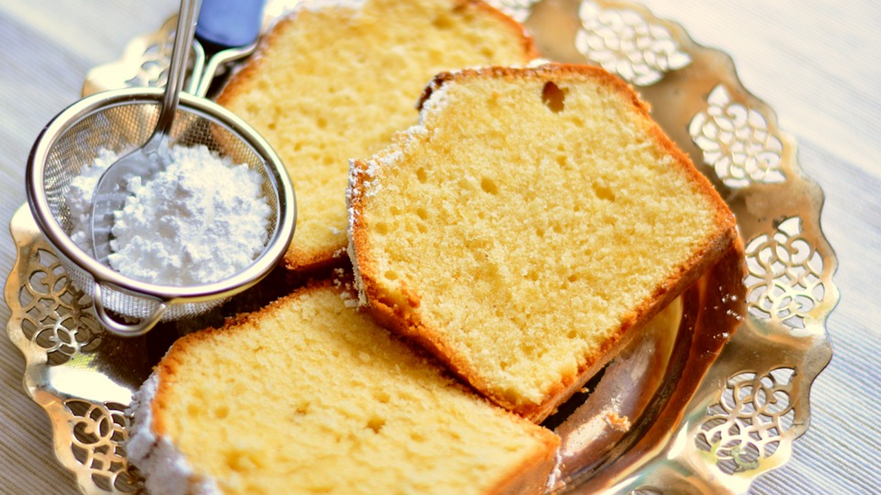 Butter or vegetable oil: which is better to use in baking and why