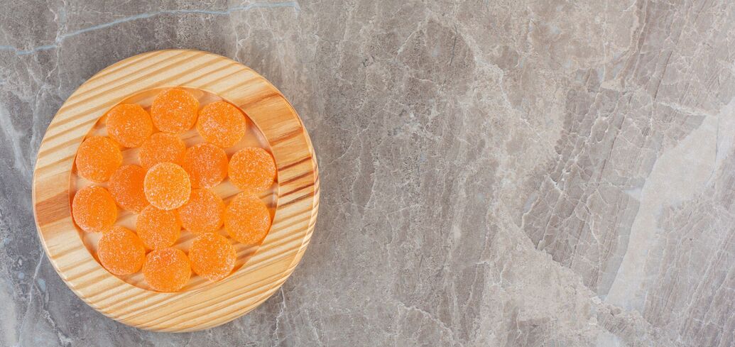 What can be used to make homemade marmalade: very simple ingredients and minimum time
