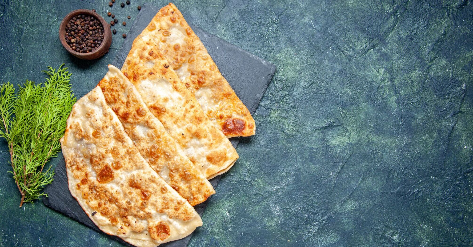 Lazy chebureks: how to replace traditional dough and what meat is best