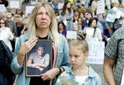 Рассказ матери, потерявшей сына: "Саша, неужели думаешь, что я тебя не узнаю? Я узнаю тебя из тысячи"