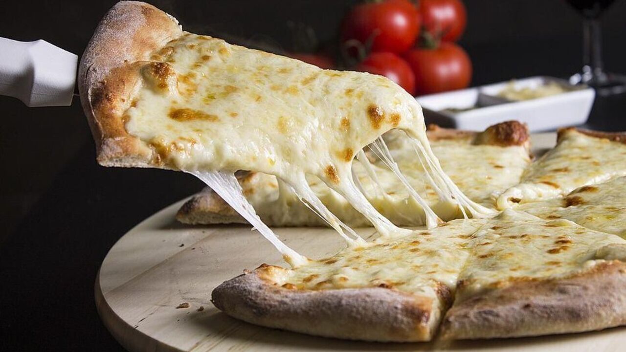 Przepis na pizzę