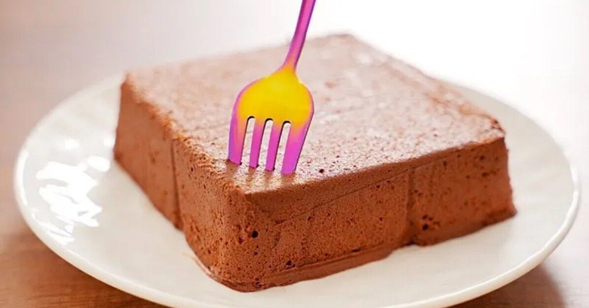 Quick chocolate dessert without flour and eggs: no baking required