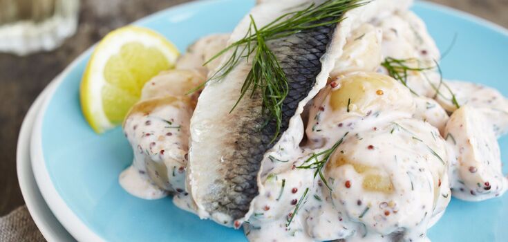 What to marinate herring in: you can eat it in a few hours