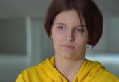 "Rosyjskie nastolatki powiedziały mi, że Ukraina zaatakowała pierwsza": historia 17-letniej Wałerii, która wróciła do domu po uprowadzeniu do Rosji