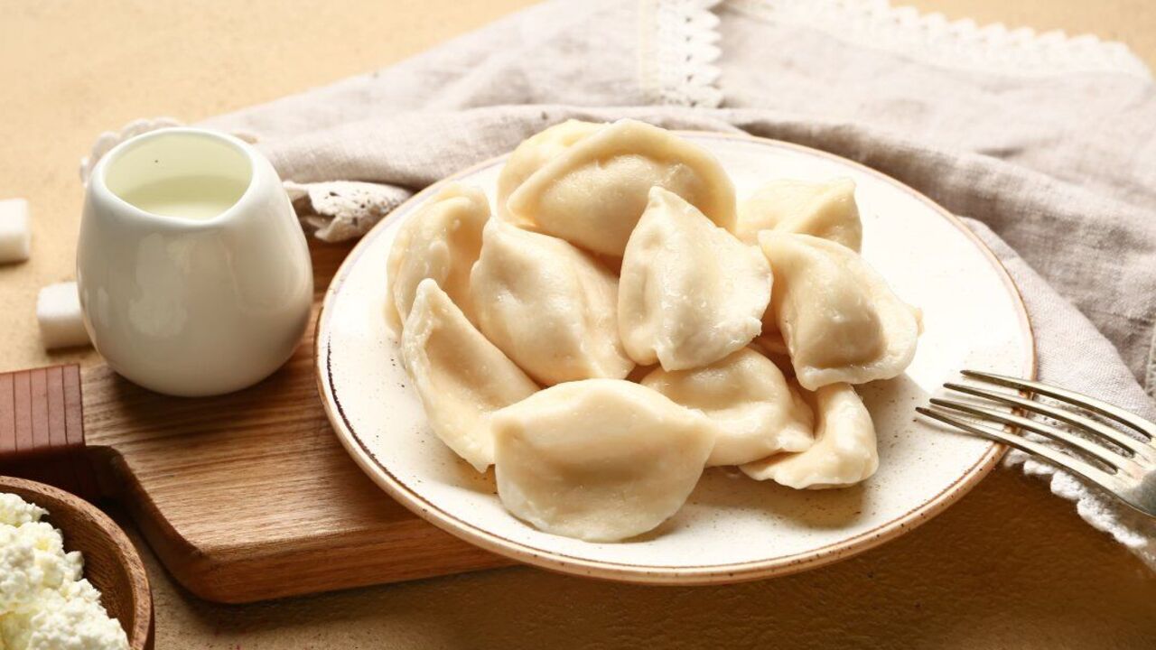 Dumplings will have a beautiful color and turn out soft: what to make the dough from