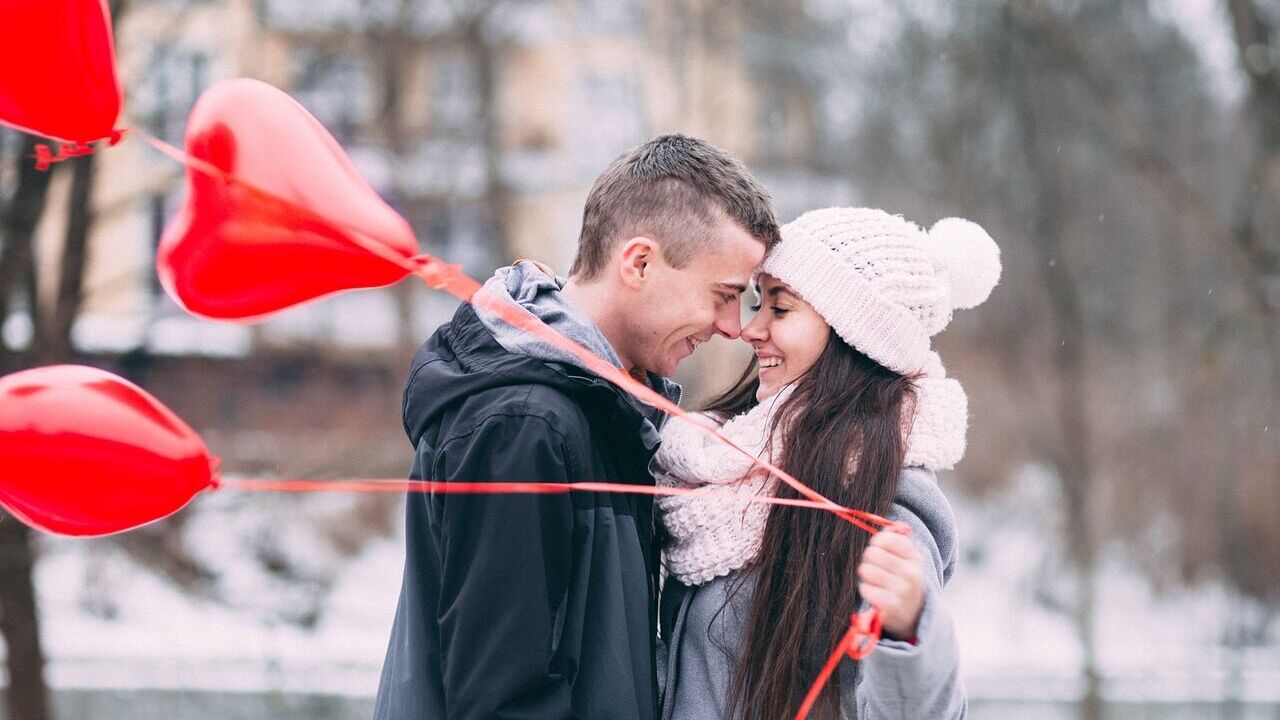 Азбука свиданий: в Instagram появился захватывающий тренд для влюбленных