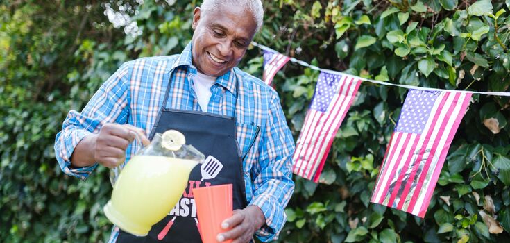 Brazilian lemonade: an incredible combination of milk flavor and lime sourness