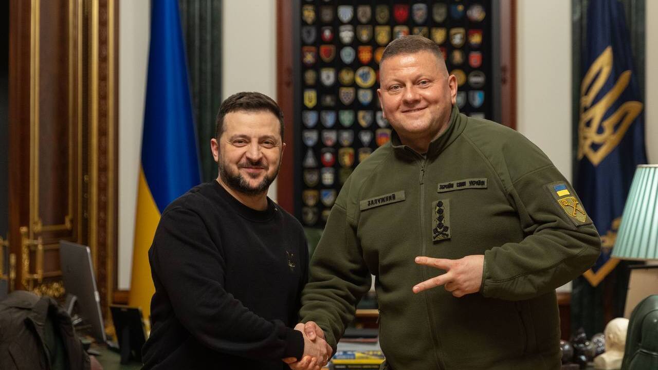 "Iron General" Valerii Zaluzhnyi awarded the title of Hero of Ukraine