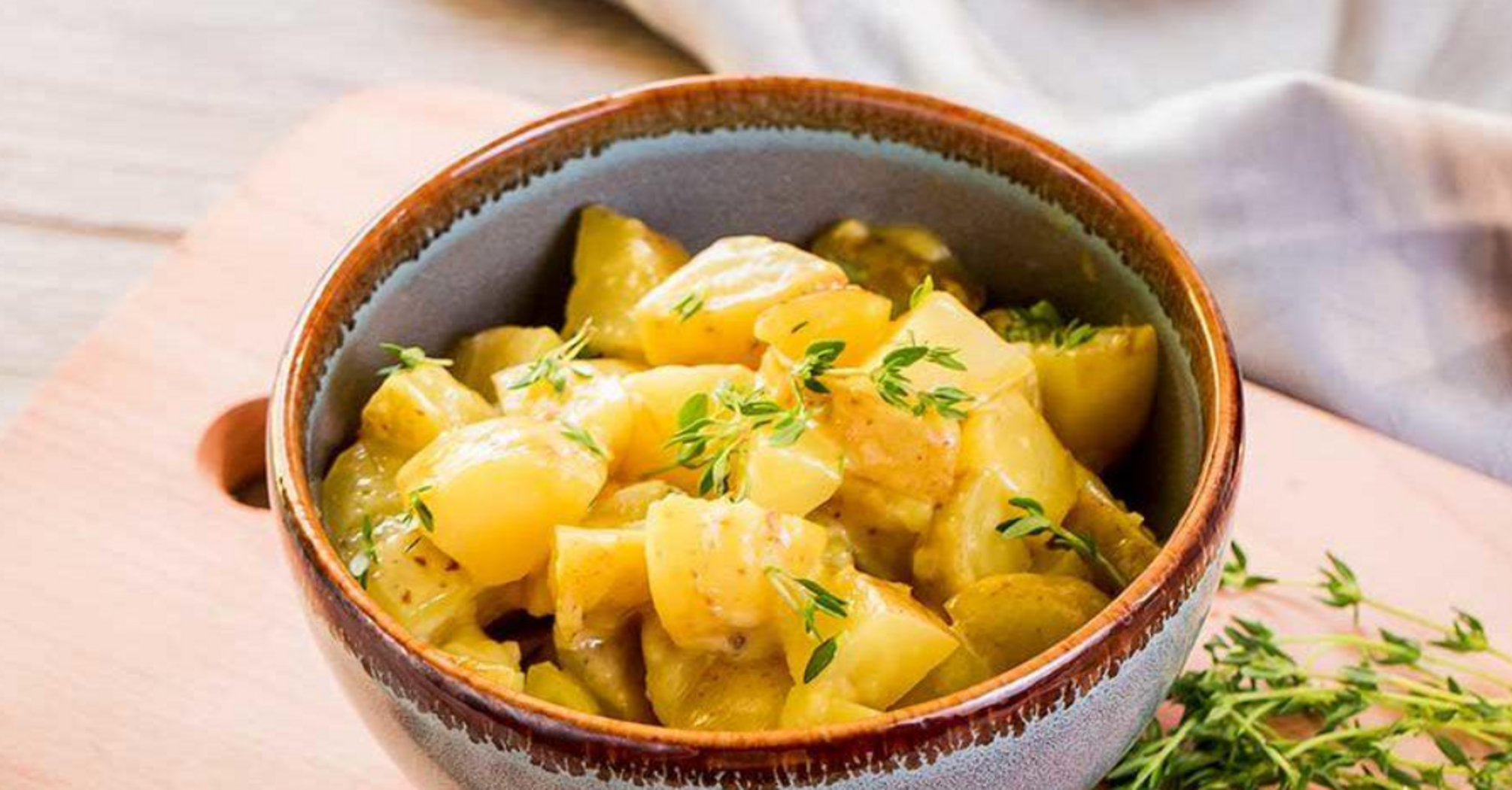 Potato salad with mayonnaise: a very hearty recipe