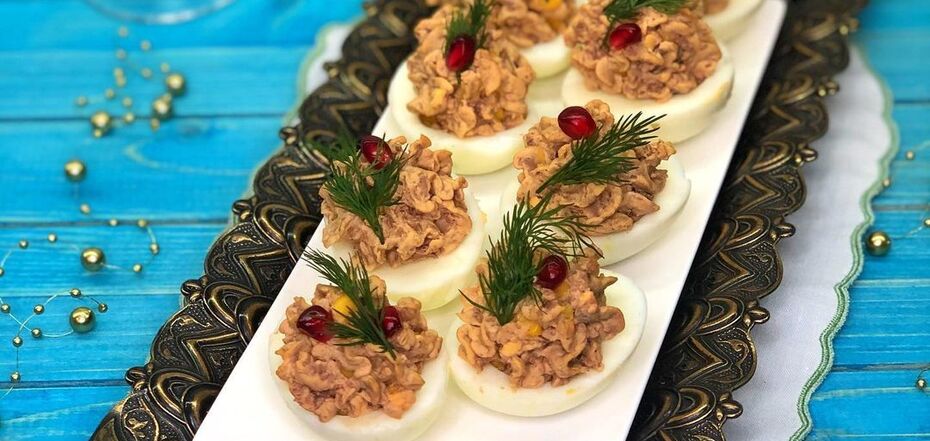 Recipe for stuffed eggs