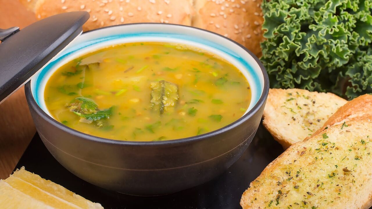 What popular spices will ruin any soup: never add them