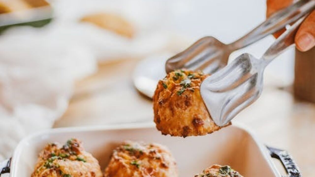 Lazy cabbage rolls in sauce: no need to steam or wrap anything