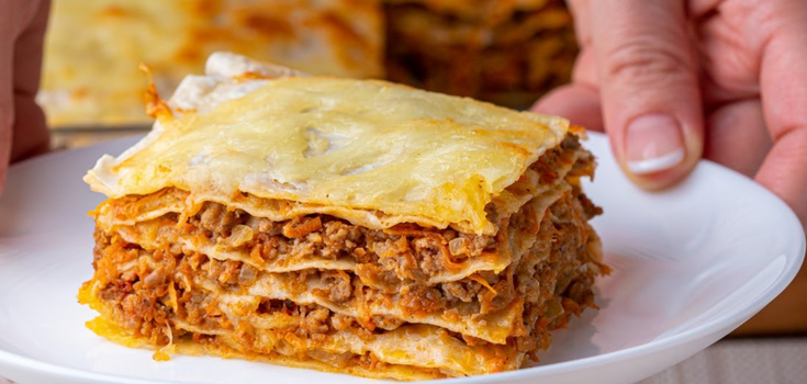 Lazy pita bread lasagna with minced meat: how to cook