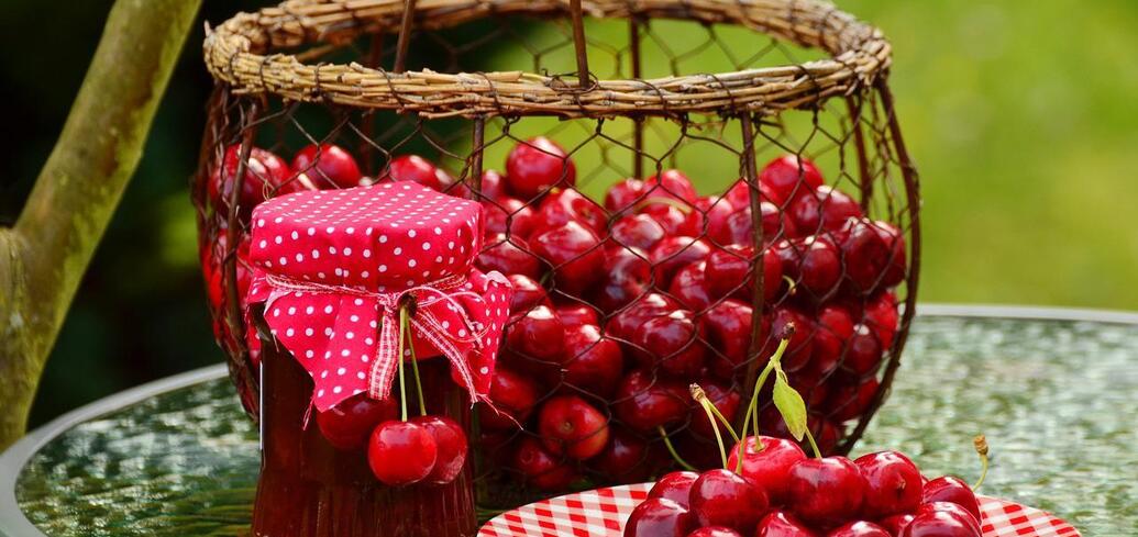 Can you eat cherries every day