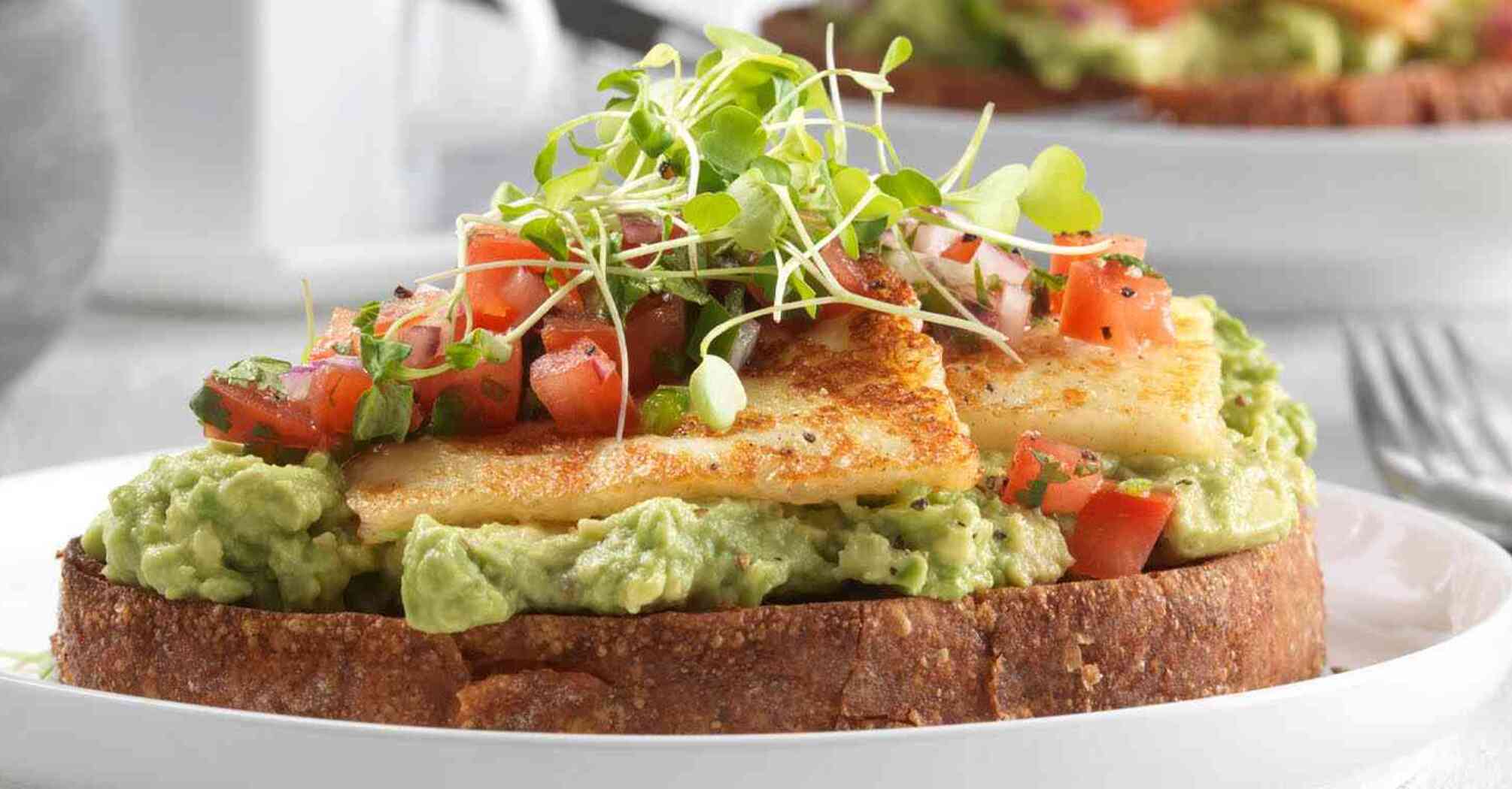 What to make with bread and eggs for a hearty snack: it takes 10 minutes