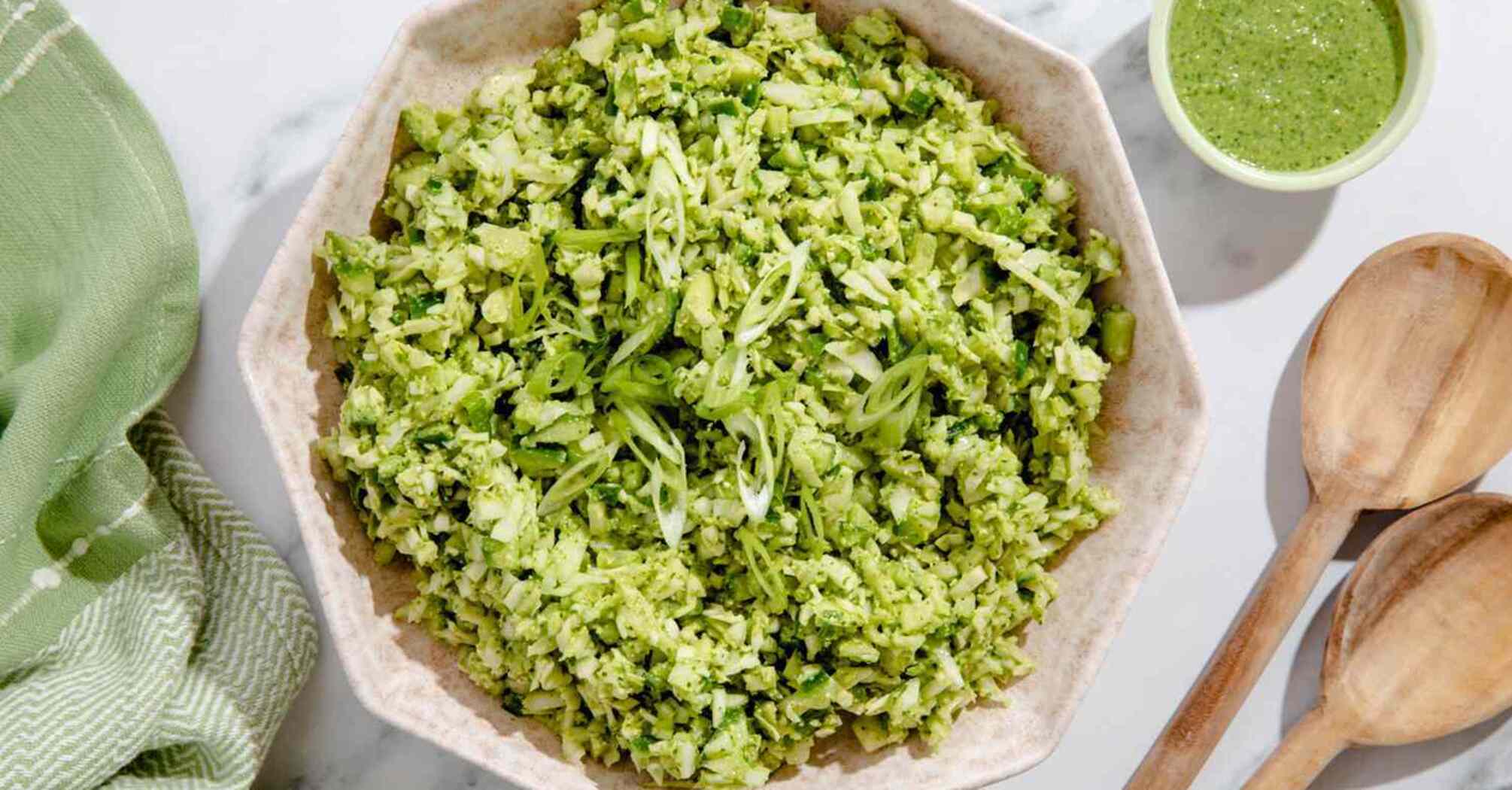 Young cabbage spring salad: what to dress with instead of mayonnaise