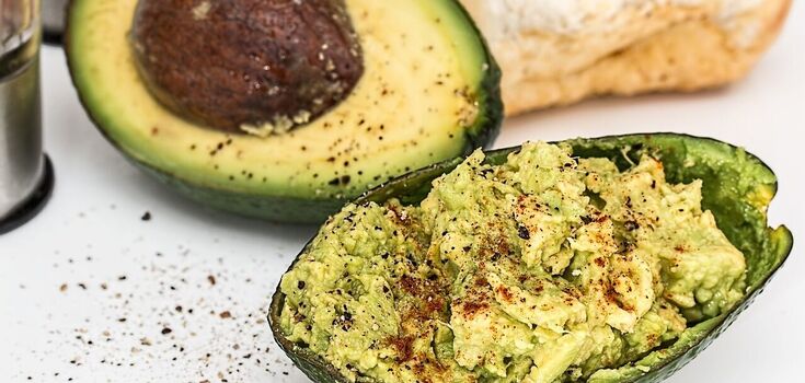 Better than any store-bought spreads: how to make healthy guacamole