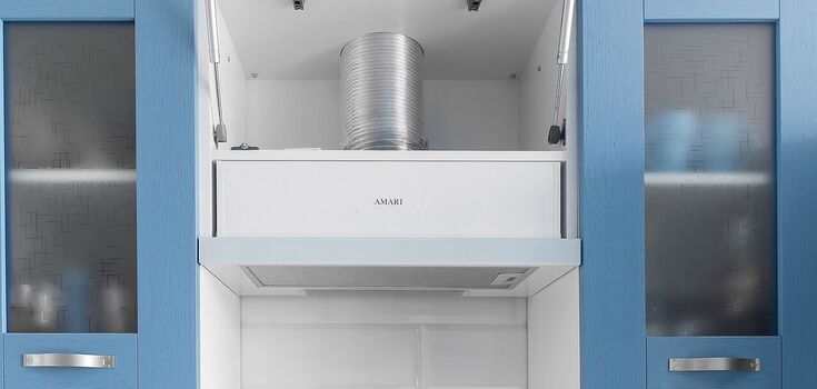How to clean kitchen hood from grease and grime: top 3 effective ways