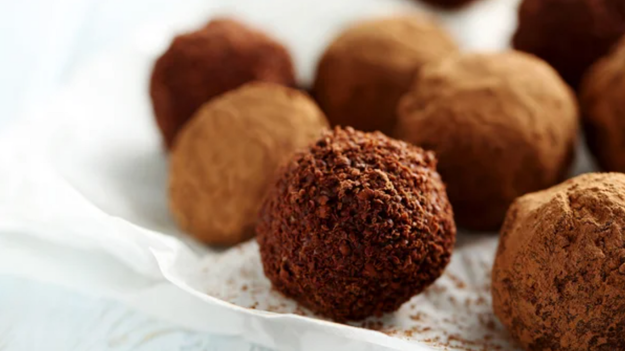 Sugar-free homemade candies and baking in 10 minutes: made from bananas