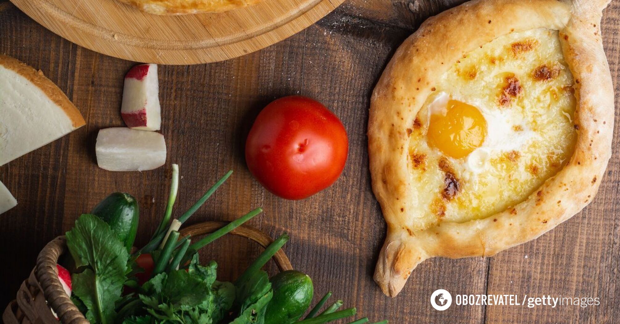 Domowe leniwe chaczapuri na patelni