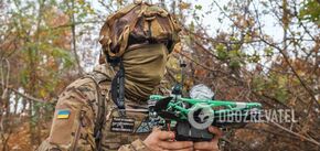 Siły Zbrojne Ukrainy zaczęły używać dronów FPV z automatycznym naprowadzaniem na linii frontu: co o nich wiadomo? Wideo