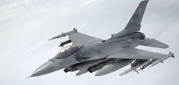 Ukraina będzie zmuszona zaryzykować F-16, nawet ryzykując ich utratę w pierwszych miesiącach walk - Forbes