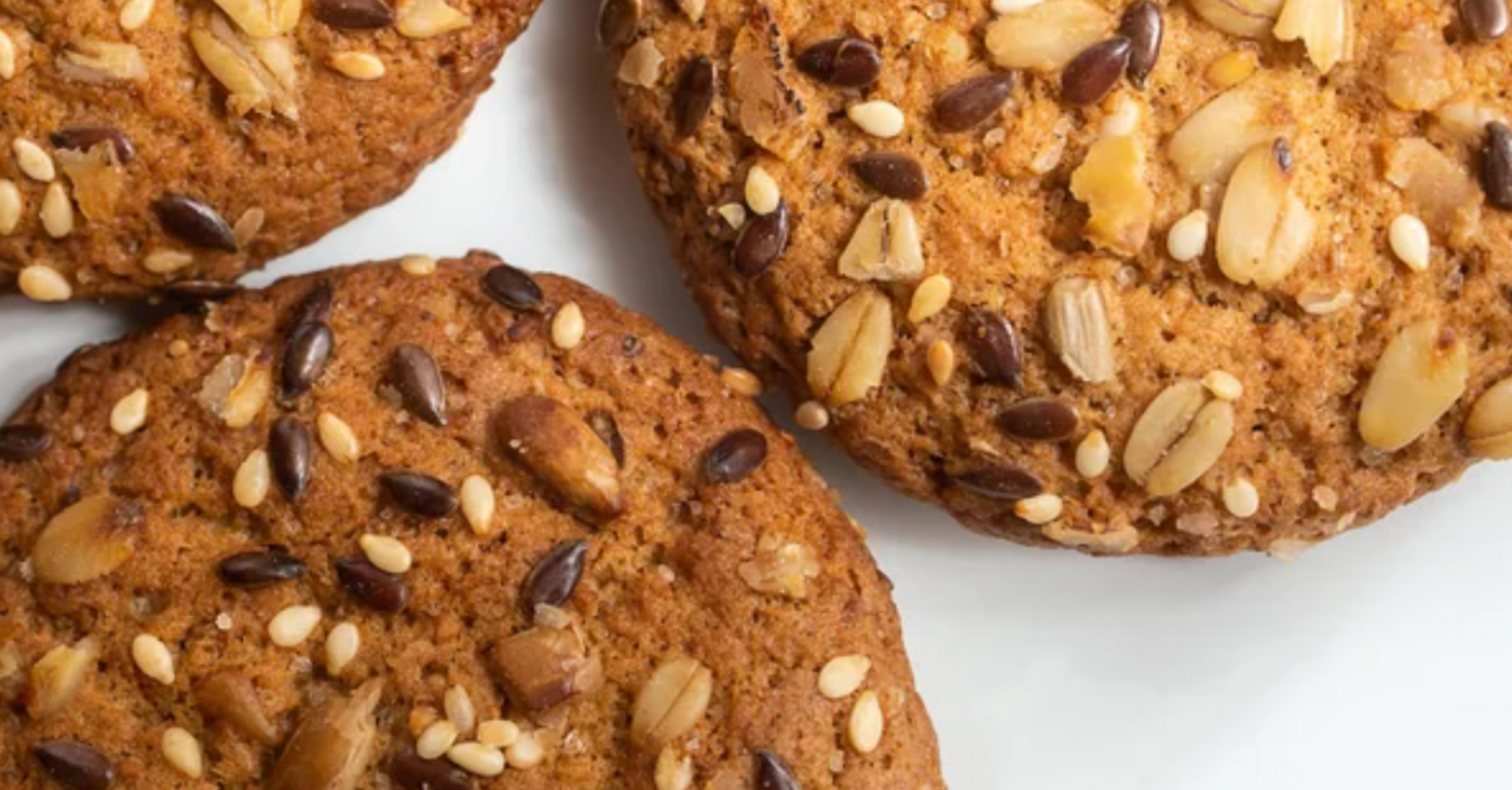 Crispy oatmeal cookies without sugar, flour and butter: easy homemade baking