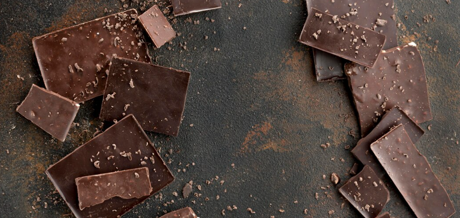 Способи позбутися плями від шоколаду