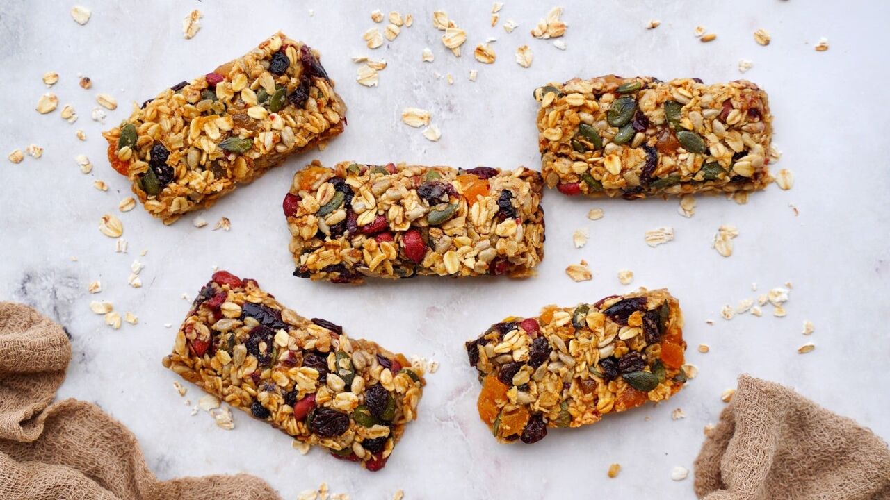 Healthy homemade bars: no baking required