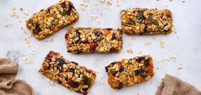 Healthy homemade bars: no baking required