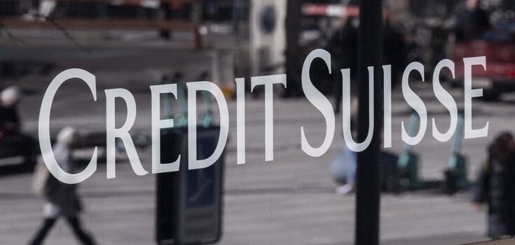 Banks close accounts of Russians